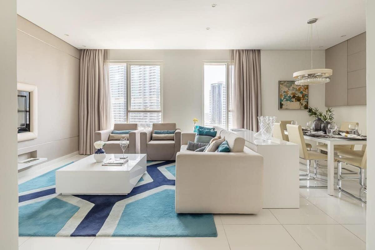 Frank Porter - Damac Voleo Apartment