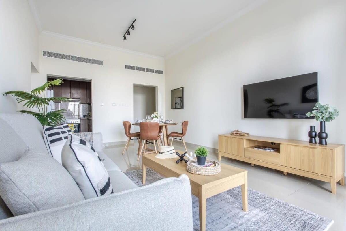 Apartment Frank Porter - Fairview Residency *
