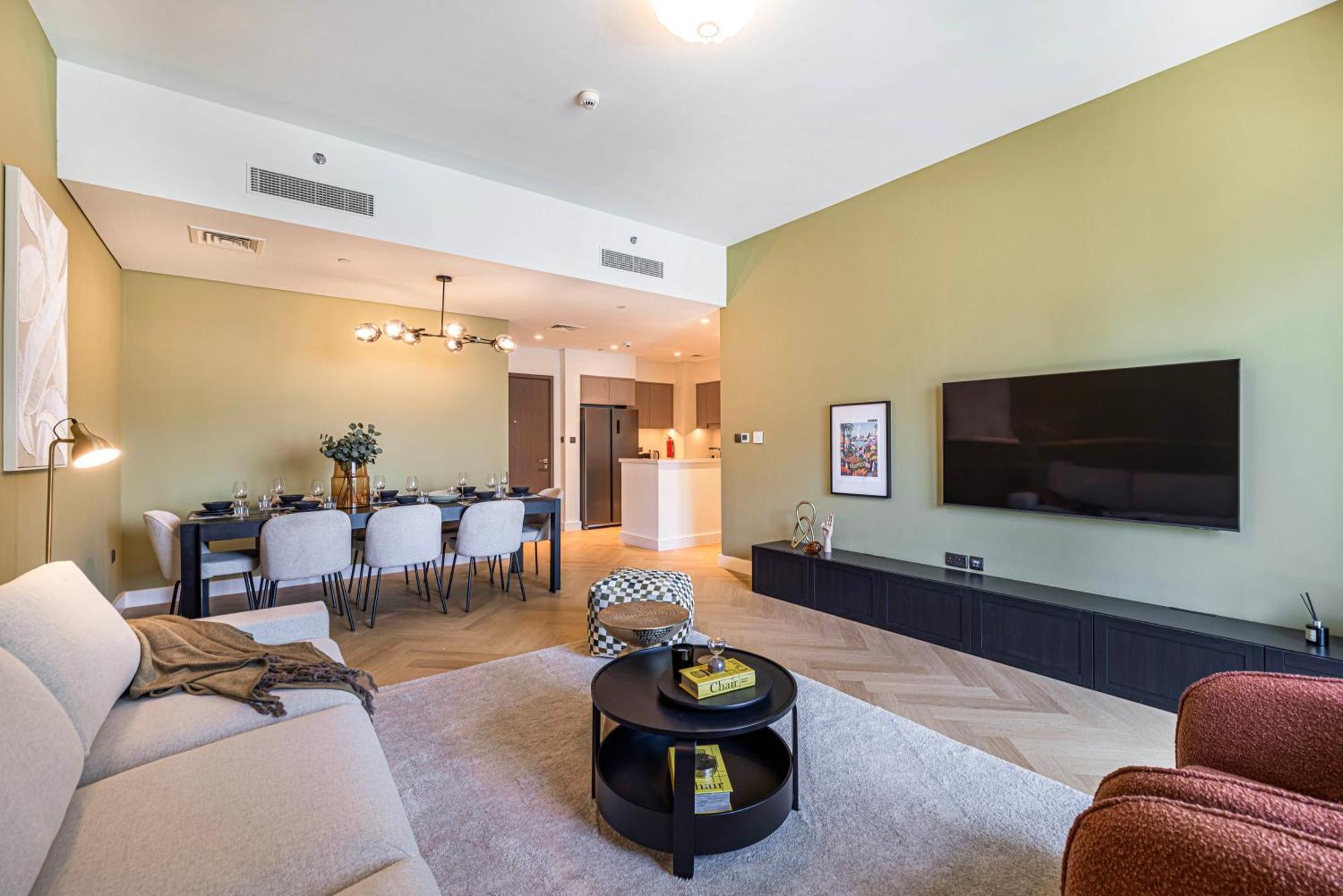 Daniels Luxe 3br Downtown With Skyline View