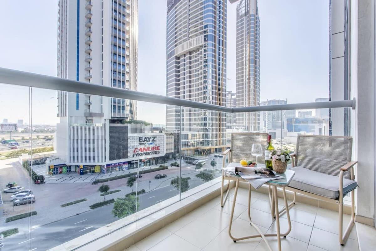 Apartment Frank Porter - Fairview Residency Dubai