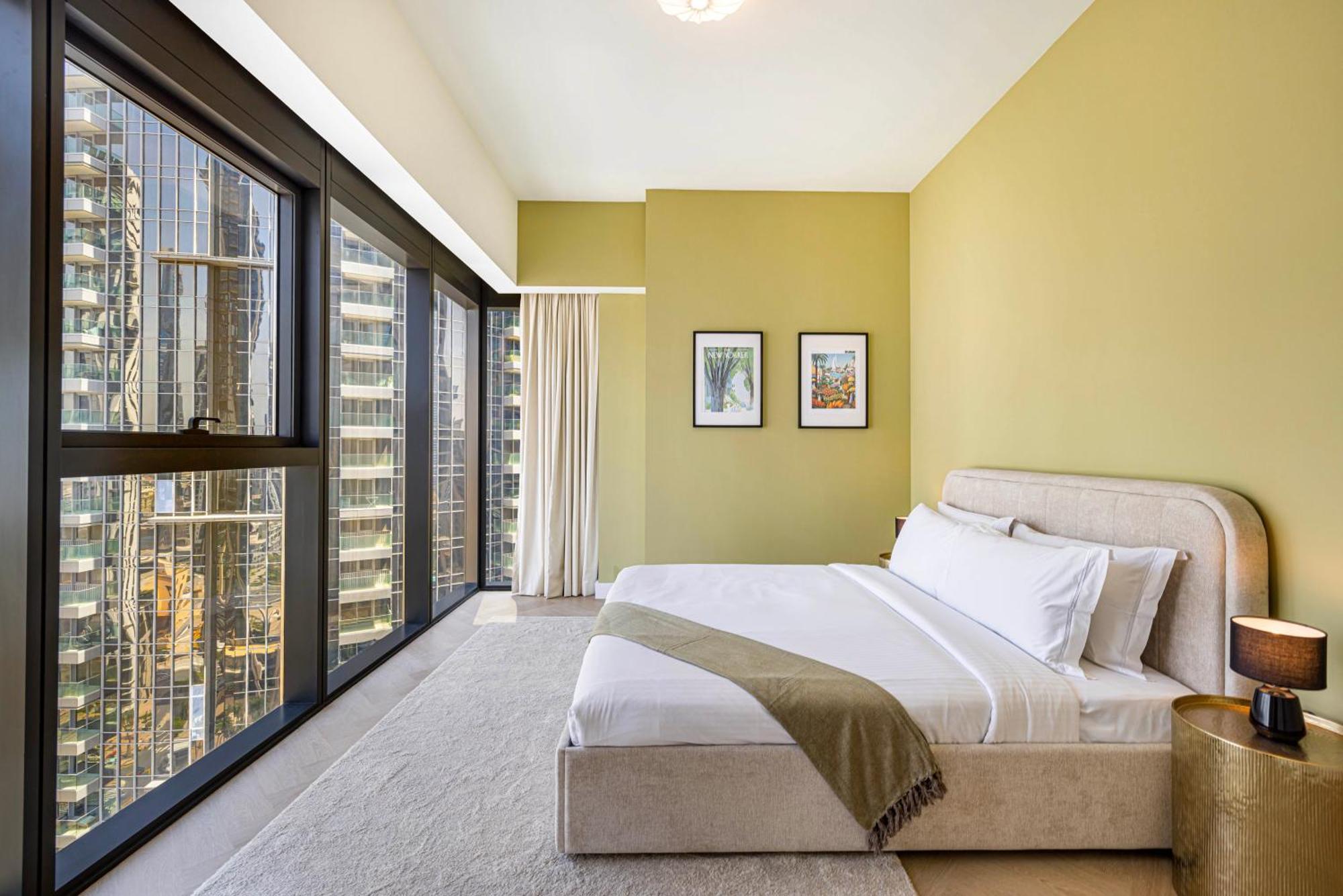 Daniels Luxe 3br Downtown With Skyline View Apartment