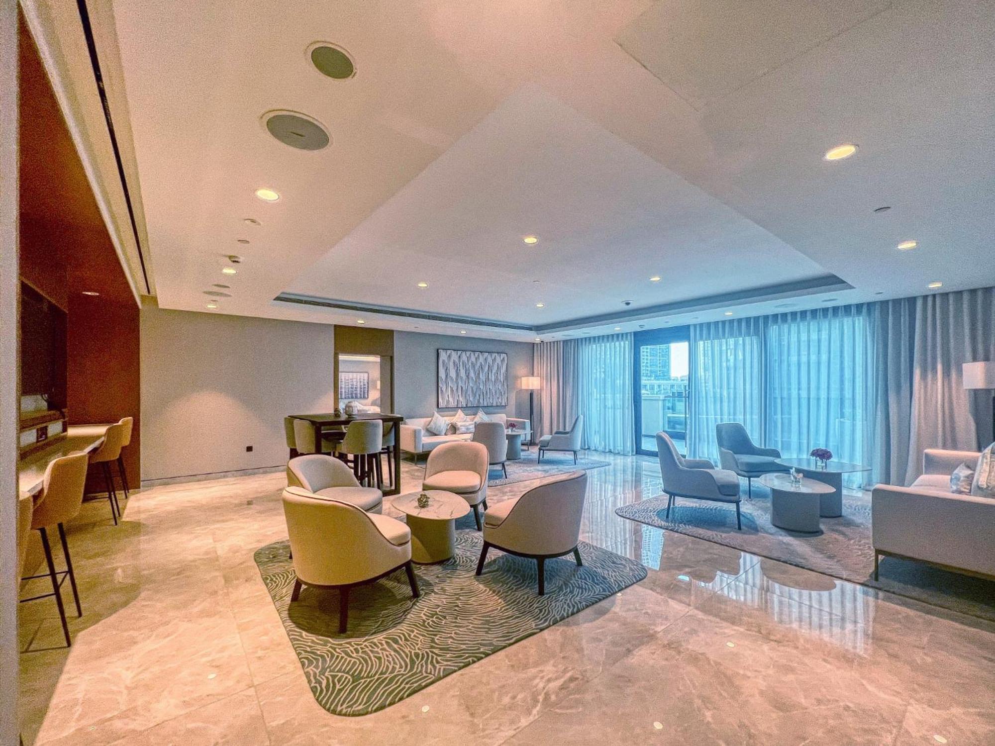 Amazing 2br Burj Kalifa View Apartment