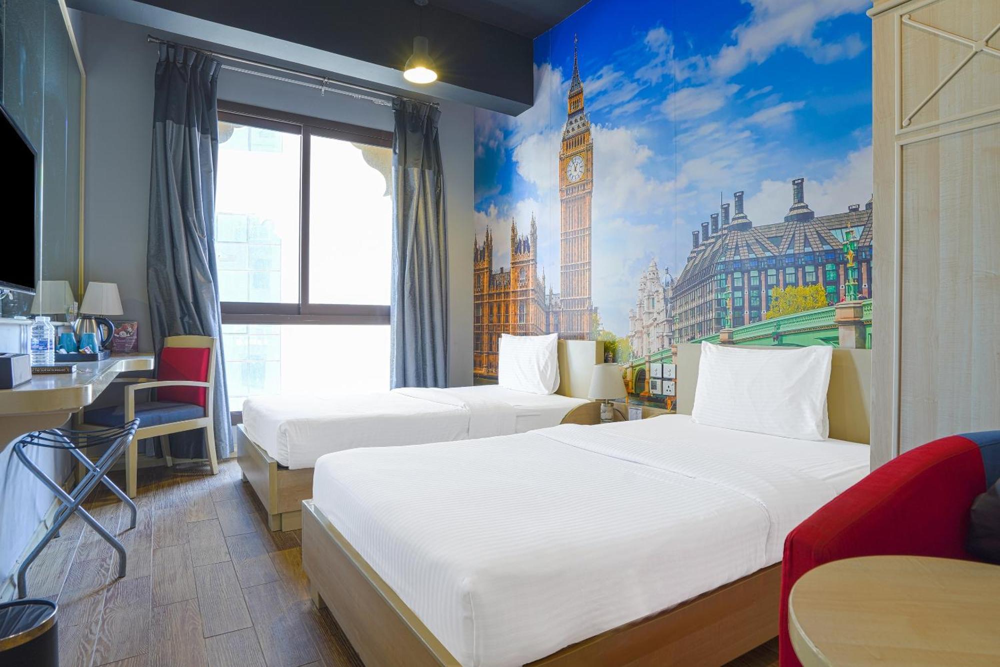 Palette Royal Reflections And Hotel 4*