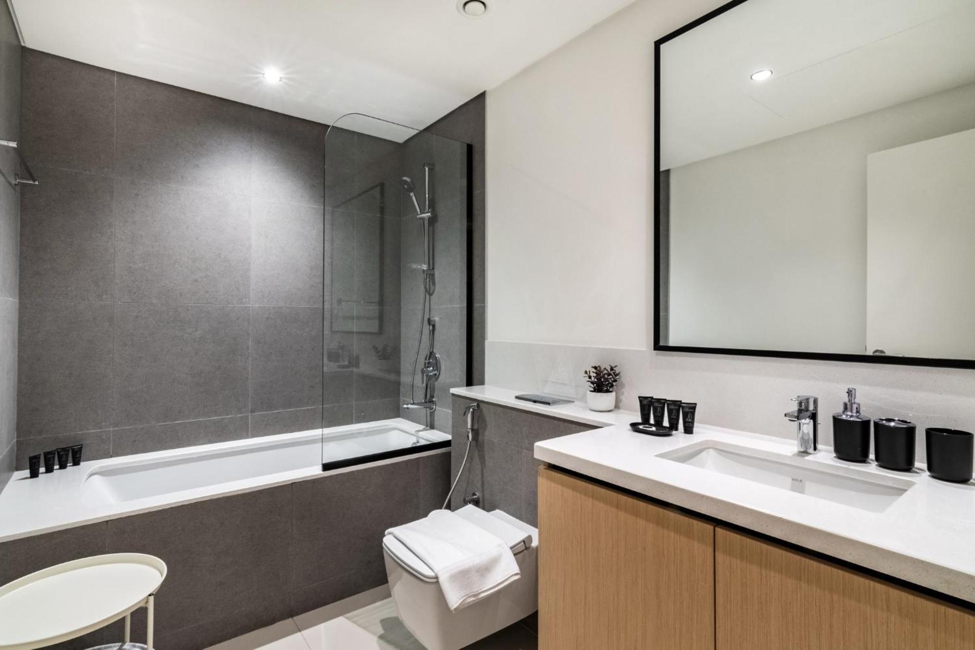 High Floor - Stylish Design - 3br+maids Apartment *
