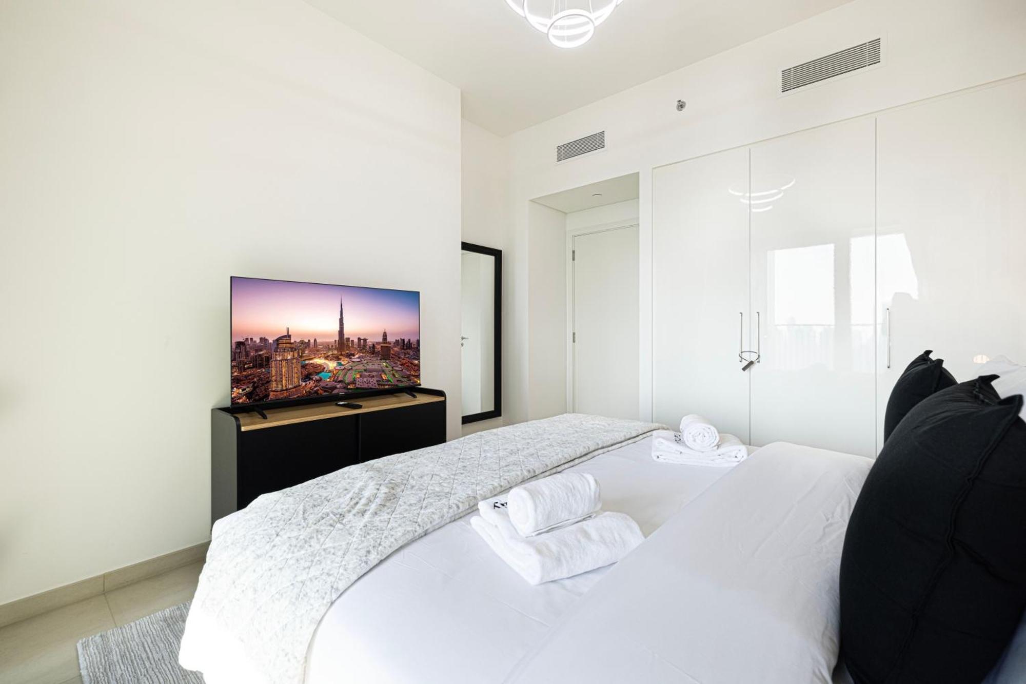 Apartment Smartstay At Downtown Views - Burj Khalifa View - Brand New Luxury *