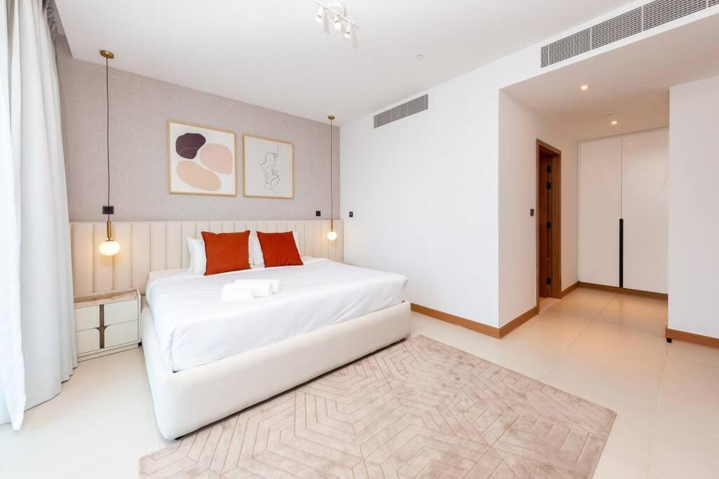 Apartment Wow! 3br In Vida Marina With Marina View