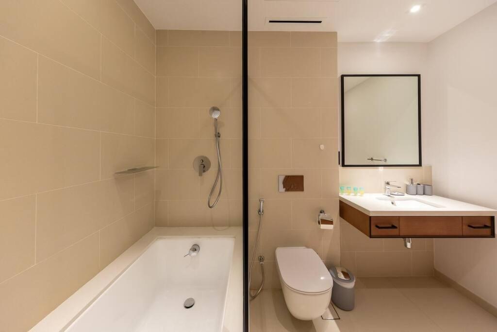 Apartment Wow! 3br In Vida Marina With Marina View Dubai