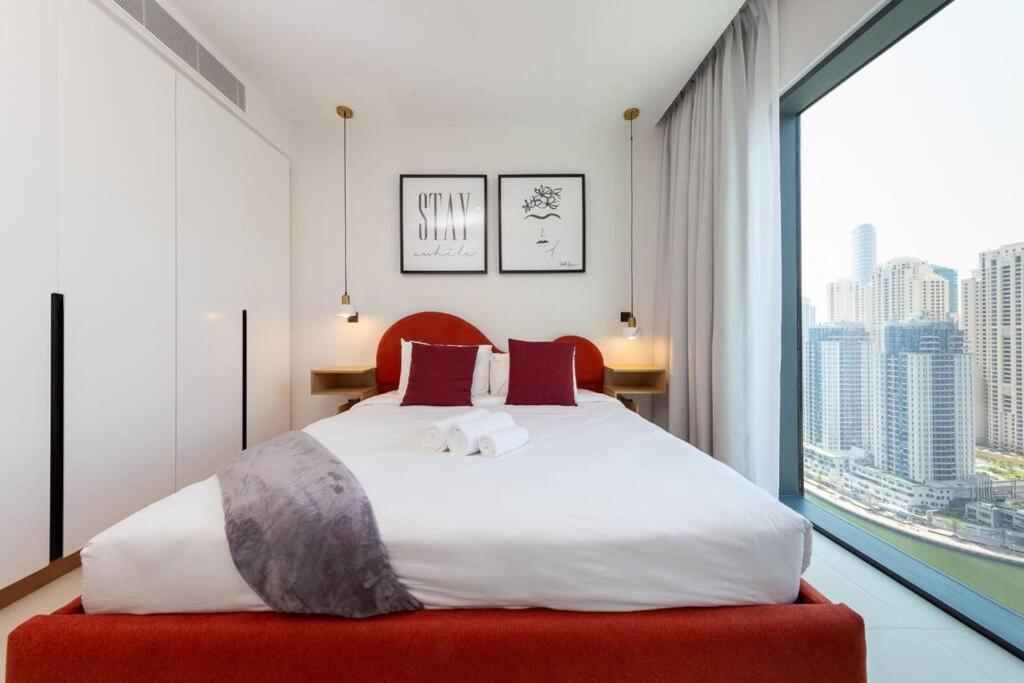 Apartment Wow! 3br In Vida Marina With Marina View Dubai