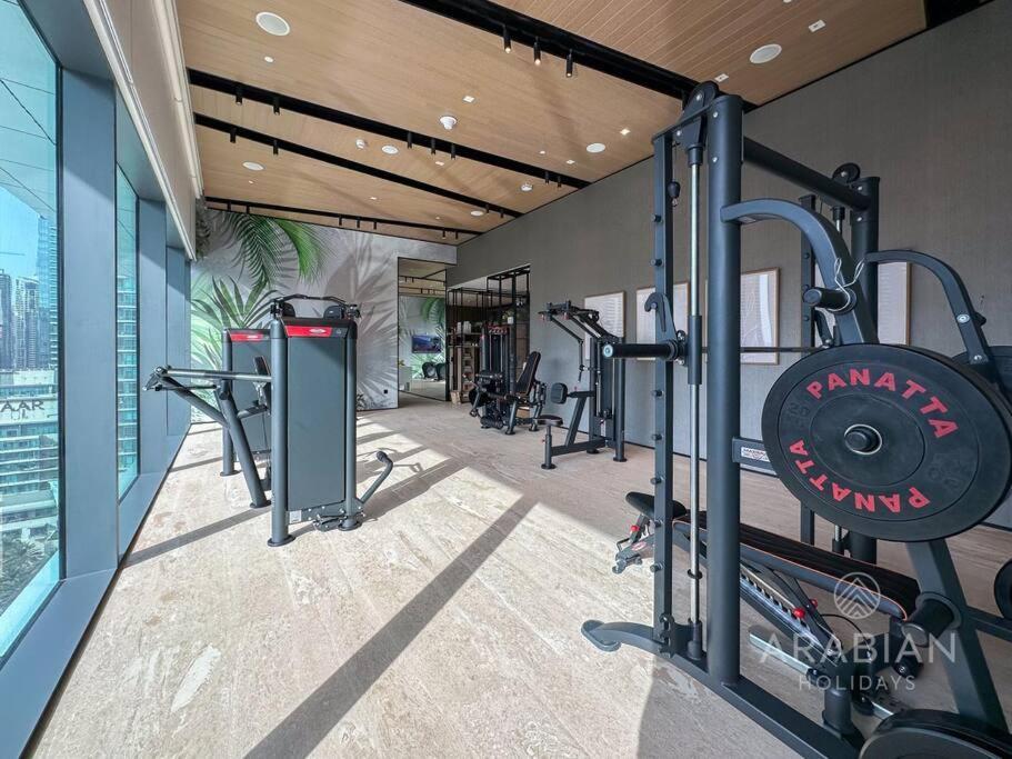 Wow! 3br In Vida Marina With Marina View * Dubai