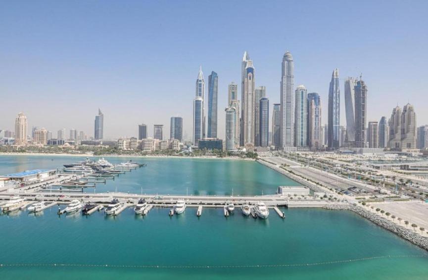 Apartment Elegant 1br With Sea View And Free Access Dubai