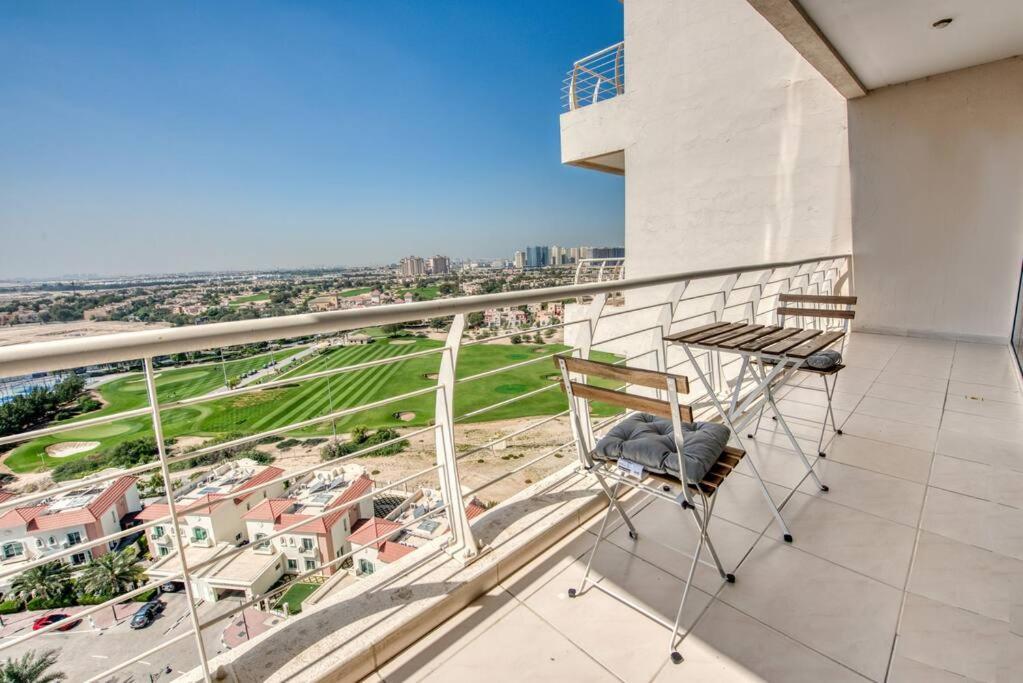 Two Bedroom Loft In Royale 1 Sports City