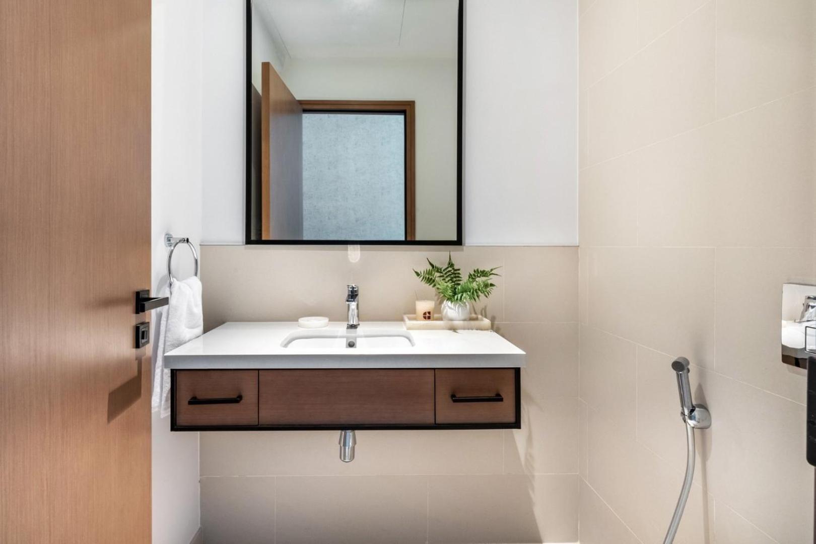 Guestready - High-floor Luxury With Marina View