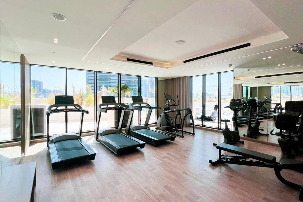 Fully Furnished Luxe 1br In Jvc Dubai
