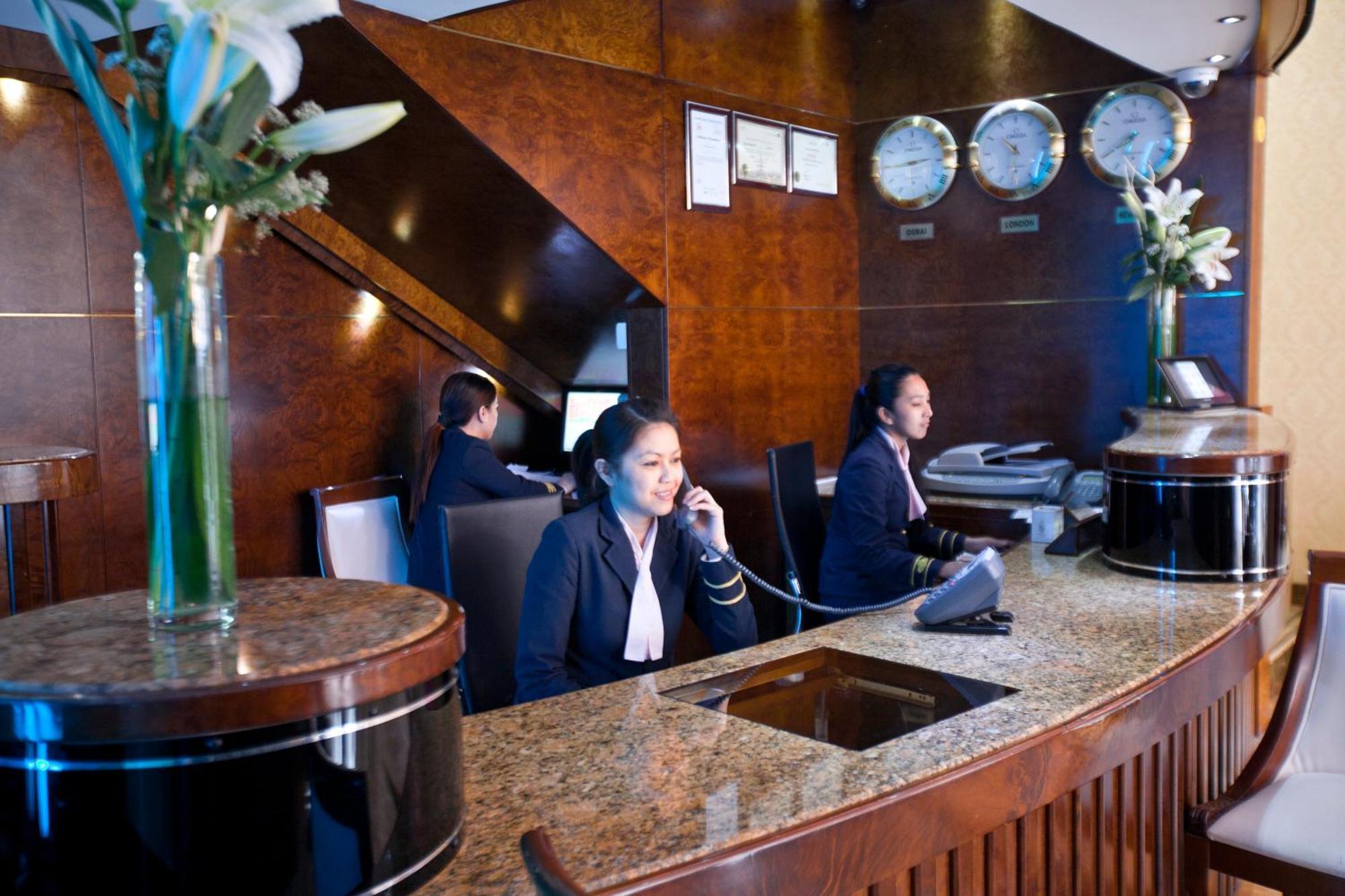 Broadway Hotel 3*