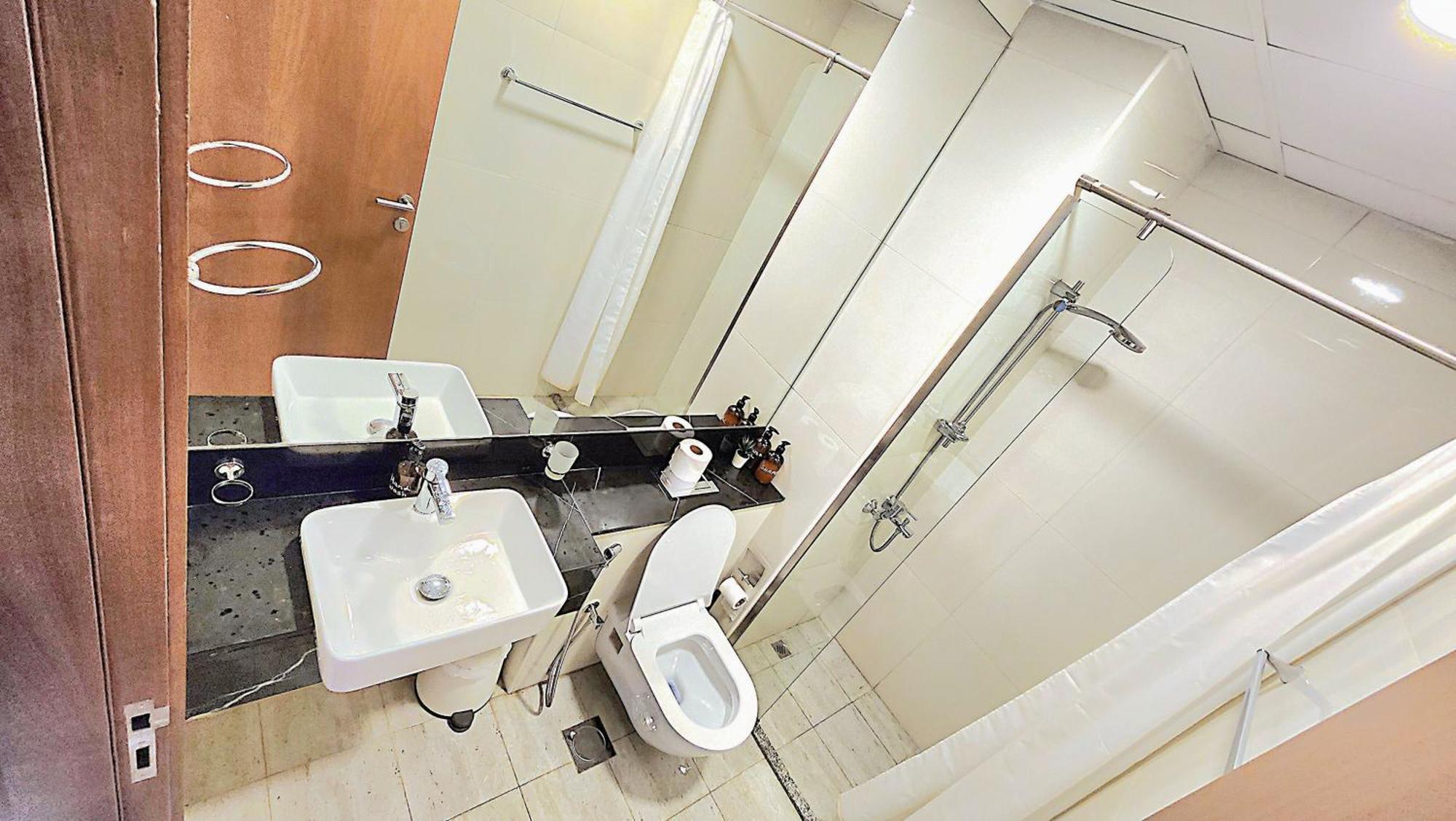 Lux Marasi Moods 2bd 7px Burj Khalifa & Canal Views Apartment Dubai
