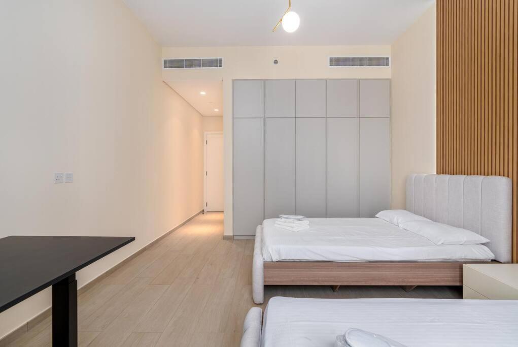 Amazing 2 Bedroom - Pool - Ellington Wilton Terraces Apartment *