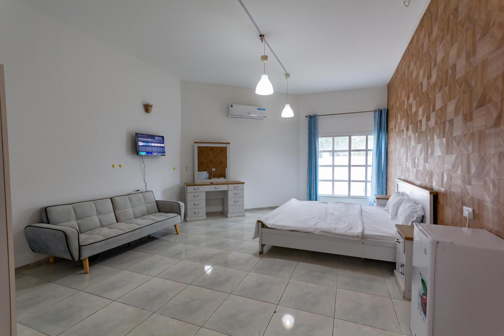 Relaxing Private In Compound Housing Near Burj Alarab 124