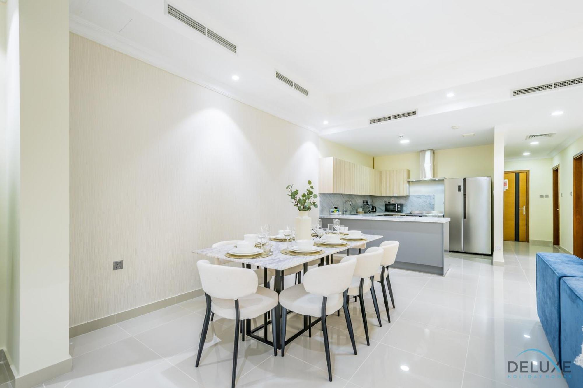 Apartment Tranquil 3br Townhouse With Assistant's At District 12 Jvc By Deluxe