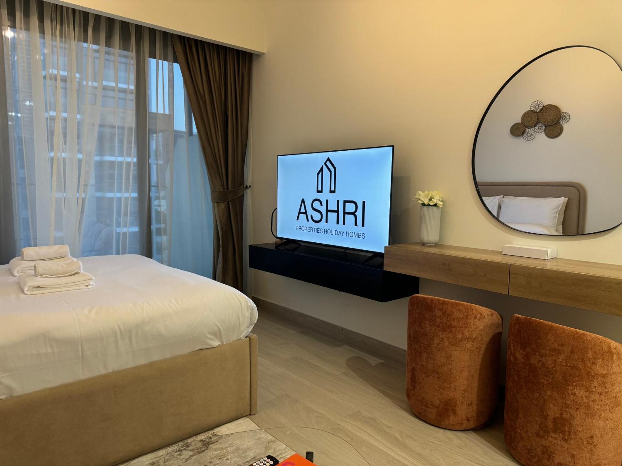 Ashri Hh, Standard In Riviera