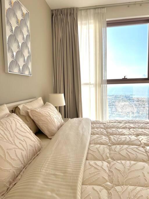 Apartment 2br With Incredible Views Of The Sea And *