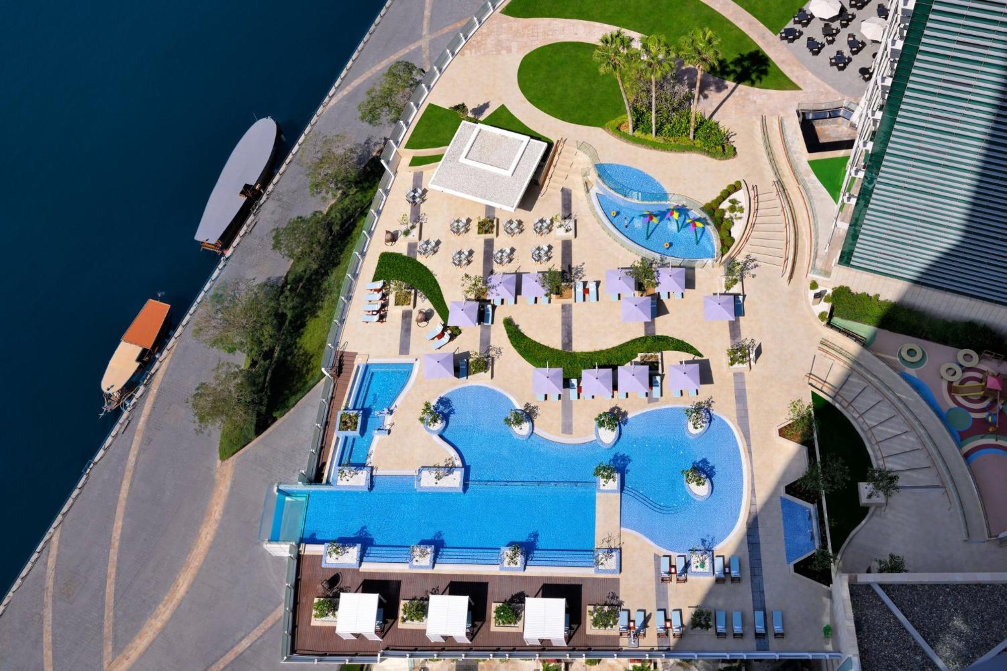 Hotel Crowne Plaza Festival City 5*