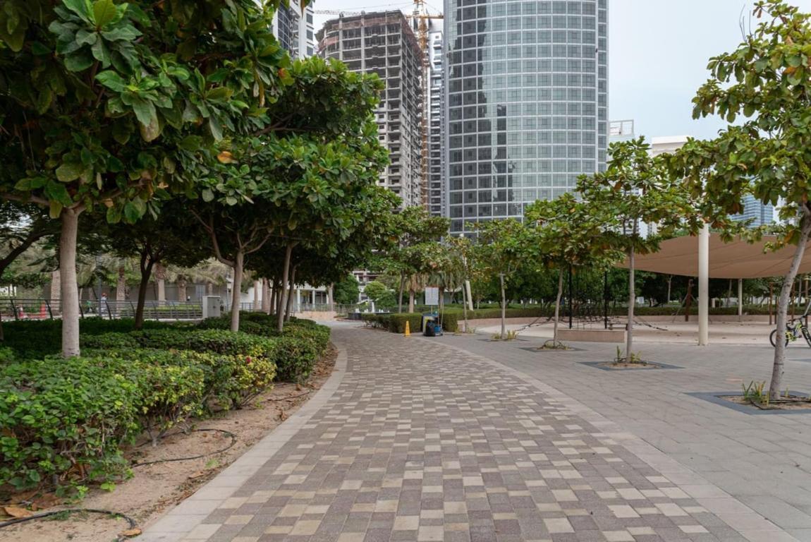 Guestready - Luxe With Jlt Park View Apartment