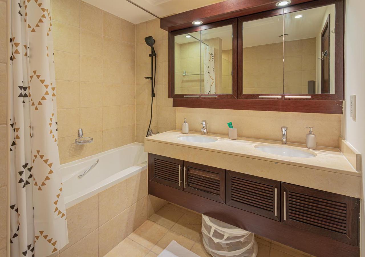 Apartment Savis Breathtaking Burj Khalifa View