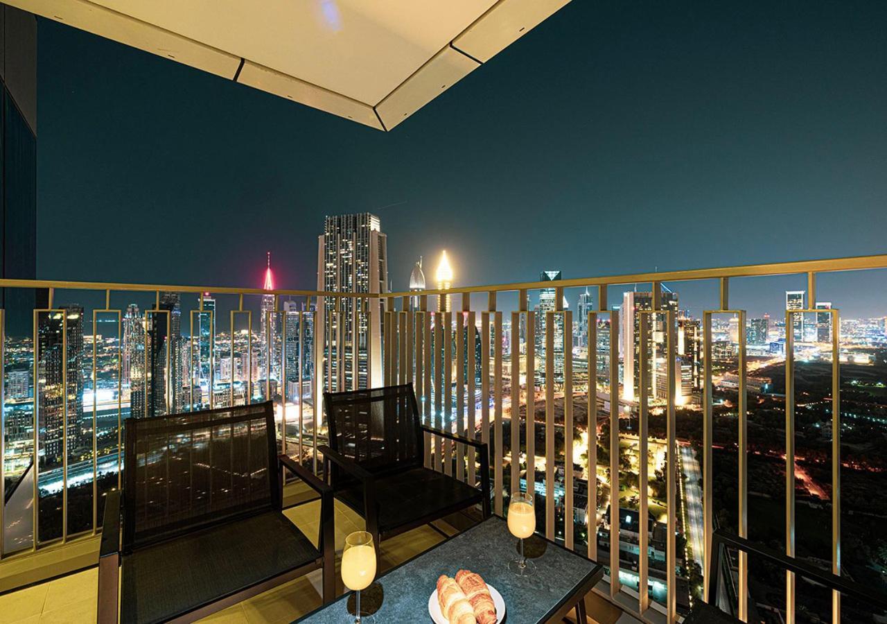 Luxury 2 Bedroom Apartment, 5 Mins To Mall With Amazing View In Downtown Views 2 * Dubai