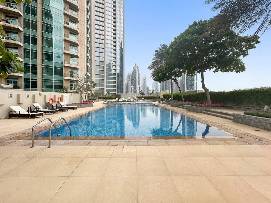 Apartment First Class 1br Premium & Spacious Escape Dubai