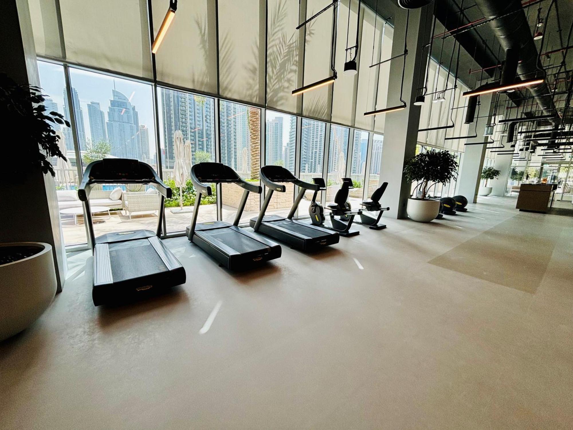 Tower - Downtown Dream, Ocean View, Opposite Mall Dubai