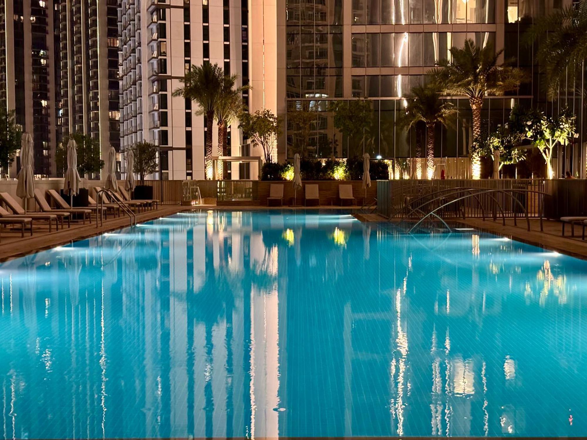 Apartment Tower - Downtown Dream, Ocean View, Opposite Mall Dubai