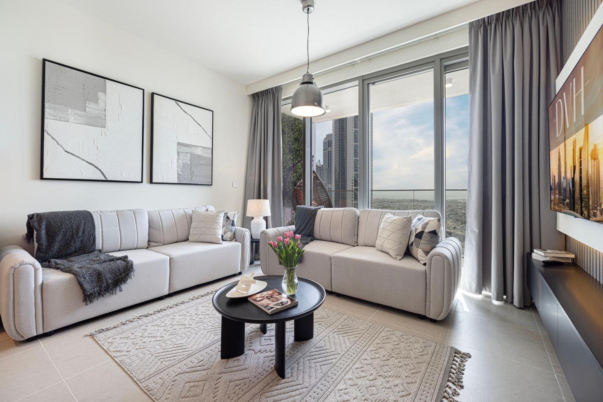 Tower - Downtown Dream, Ocean View, Opposite Mall * Dubai