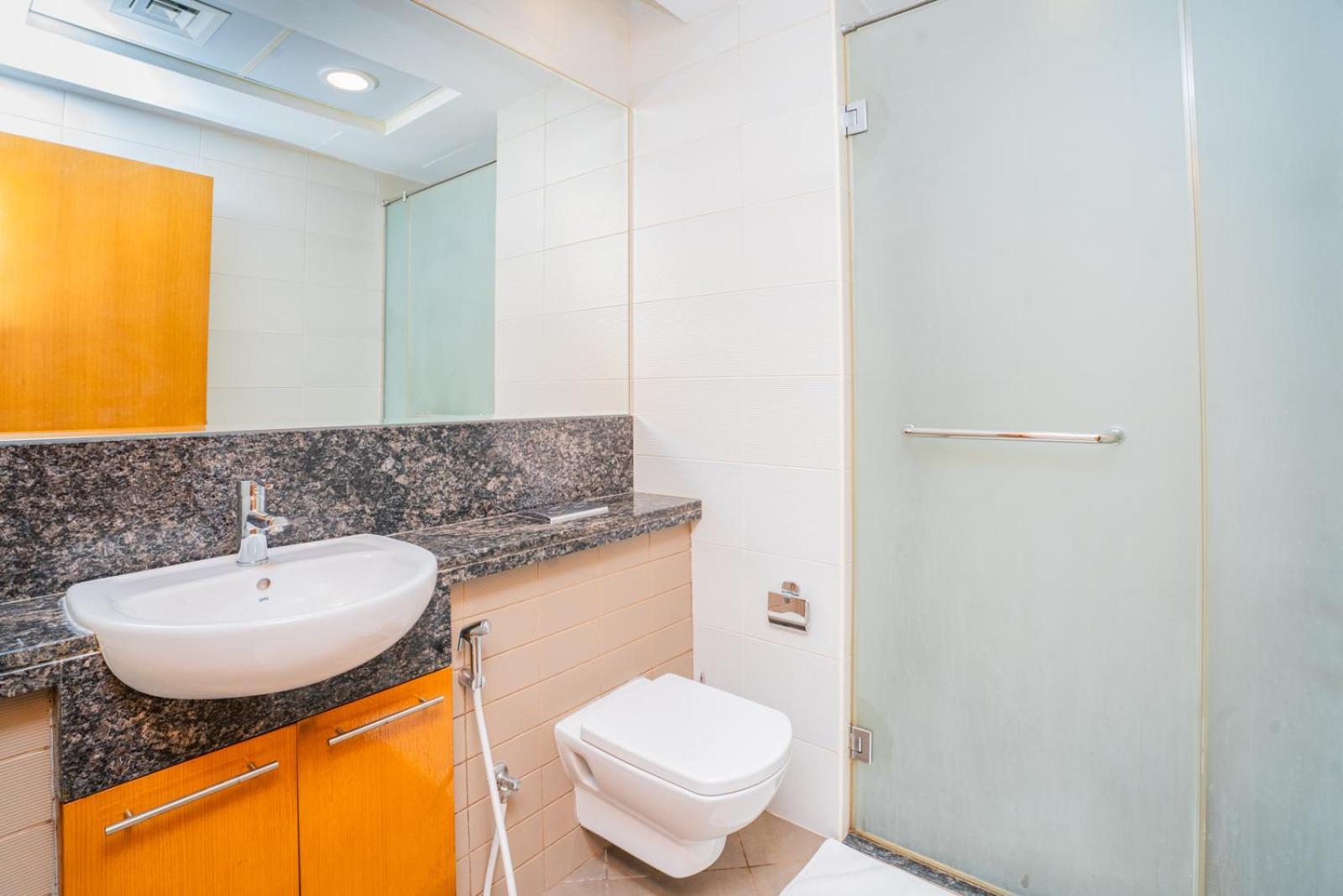 Escape 24 Homes - Bay Square - Business Bay Apartment