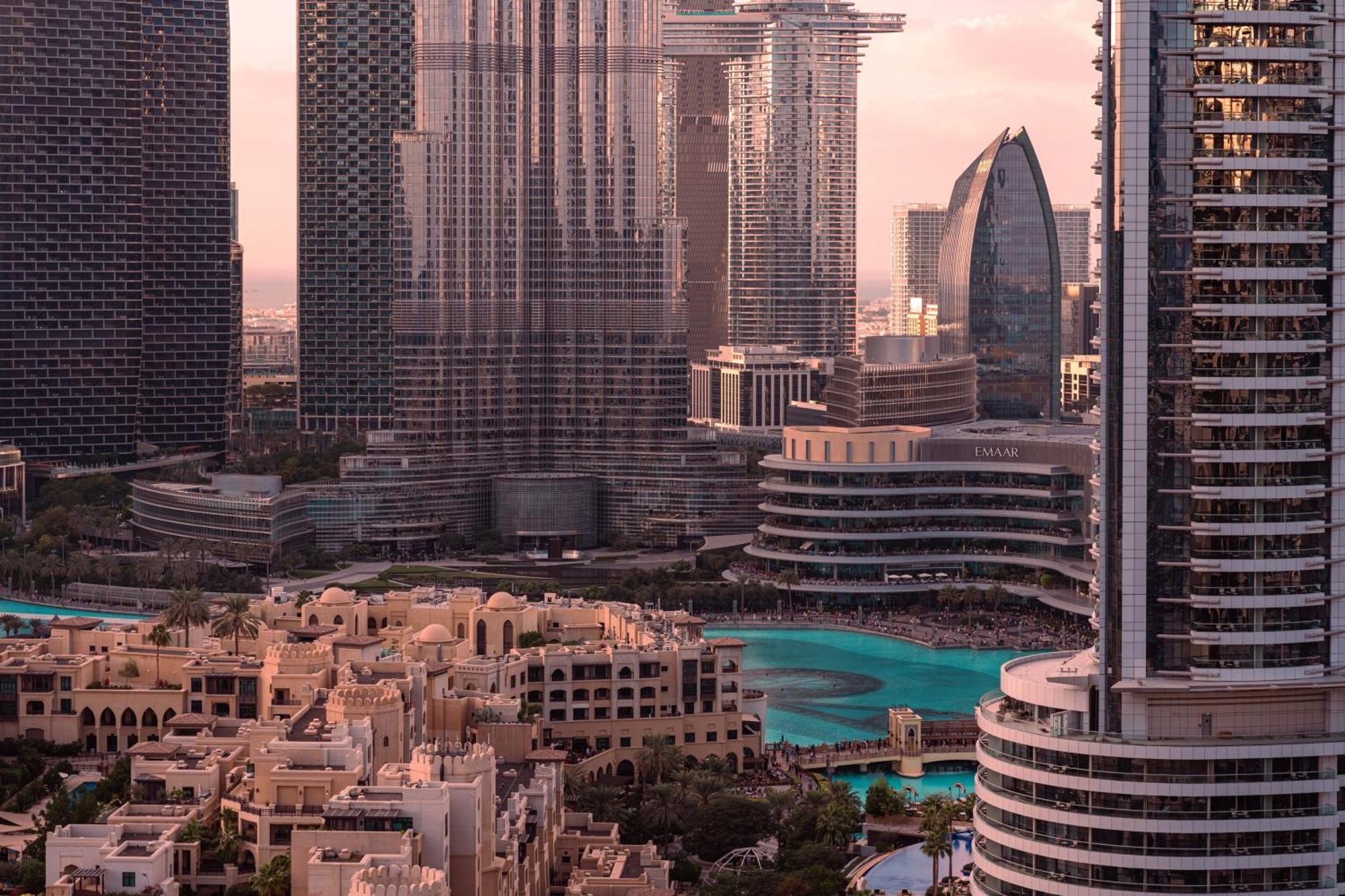 Apartment Prime Retreats @ Burj Royale By Emaar