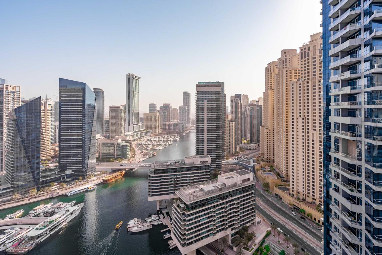 Guestready - Full Marina View At Bay Apartment Dubai