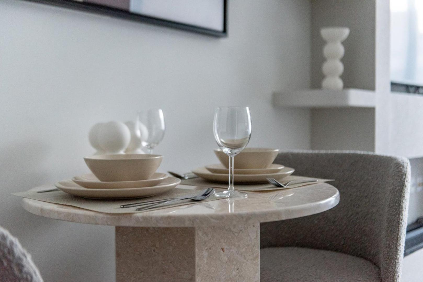 Guestready Homes - Stylish In Jvc * Dubai