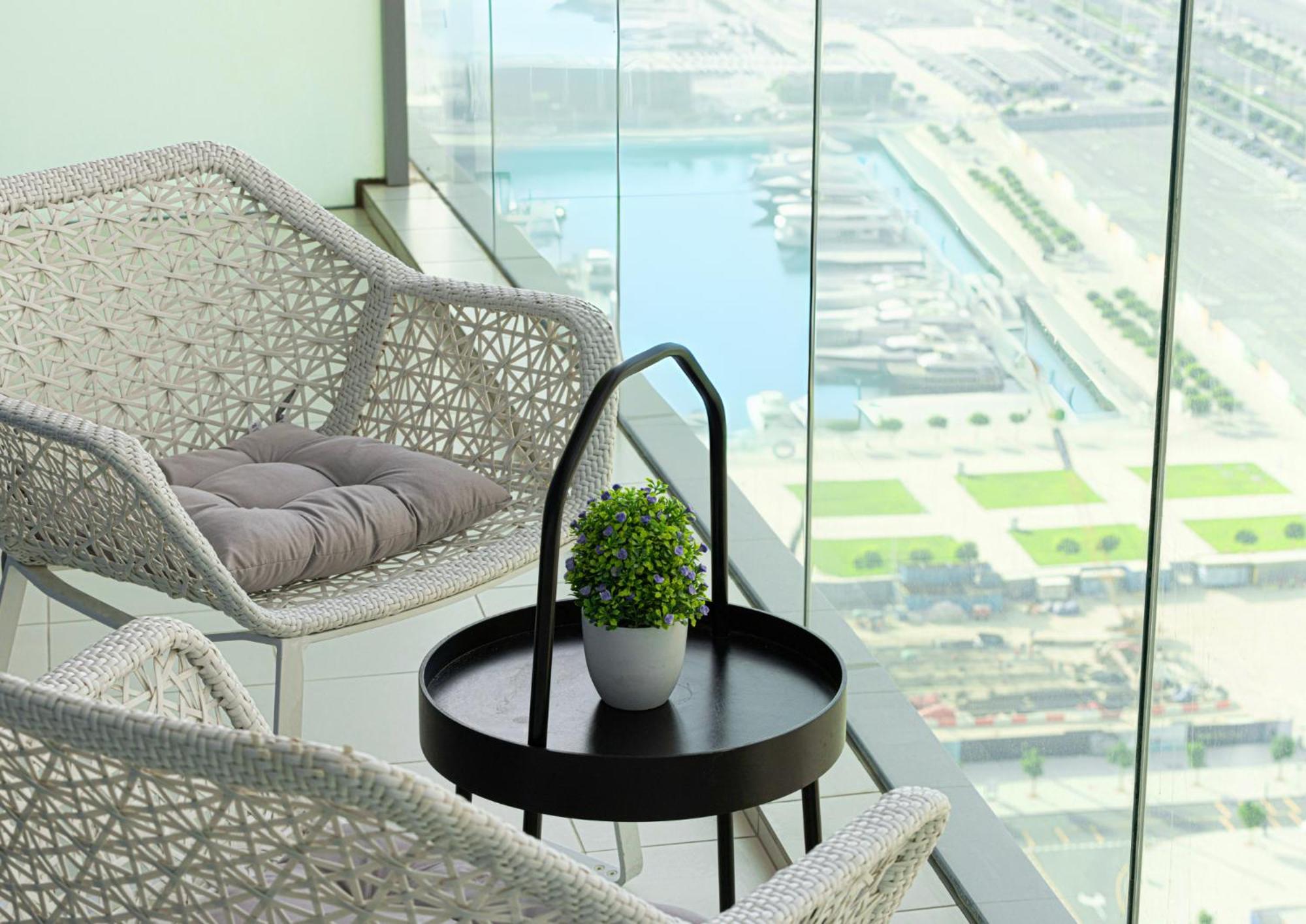 Apartment Luxe Sea View High Floor 1 Bedroom In Marina By Maxx Value Homes *