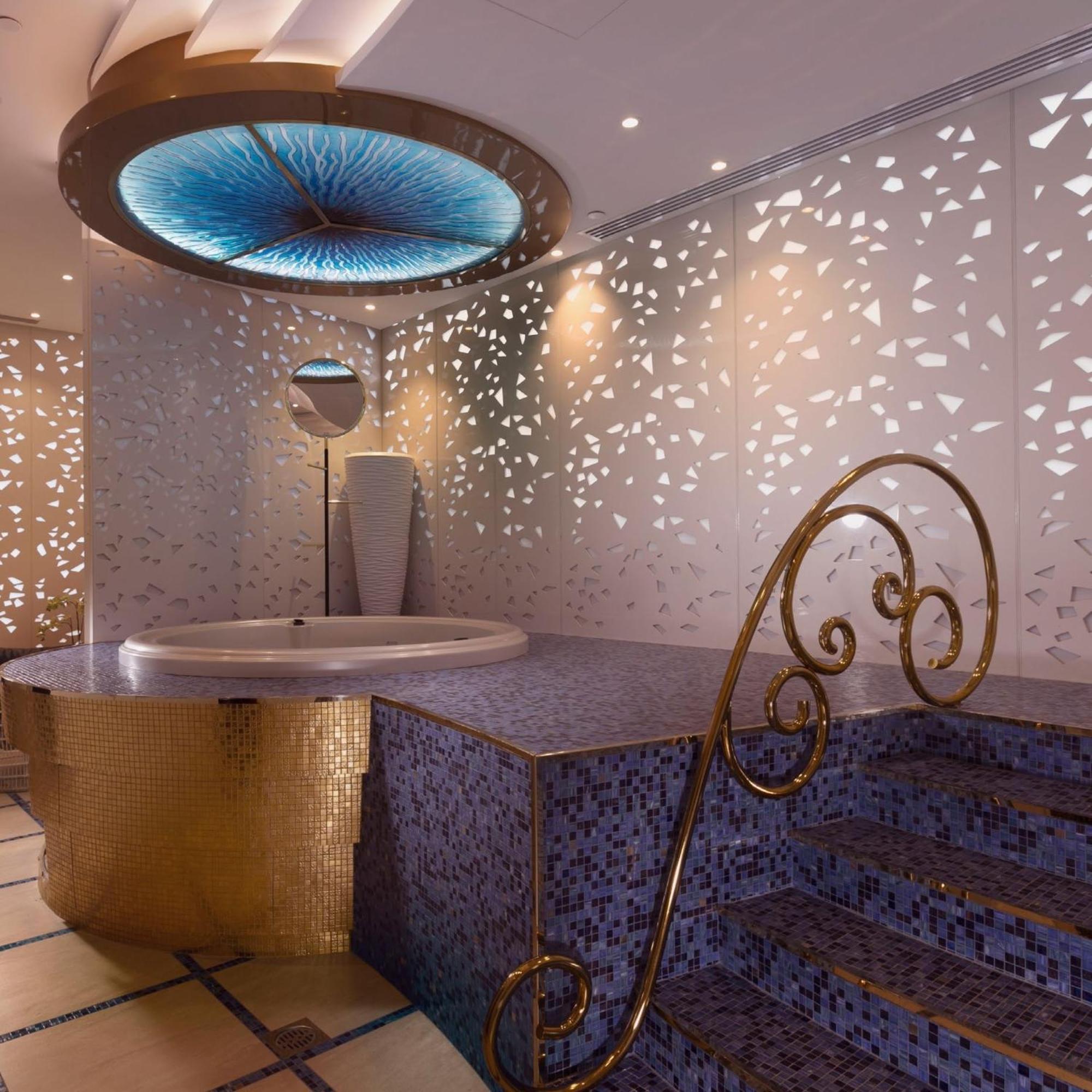 Luxe Sea View High Floor 1 Bedroom In Marina By Maxx Value Homes