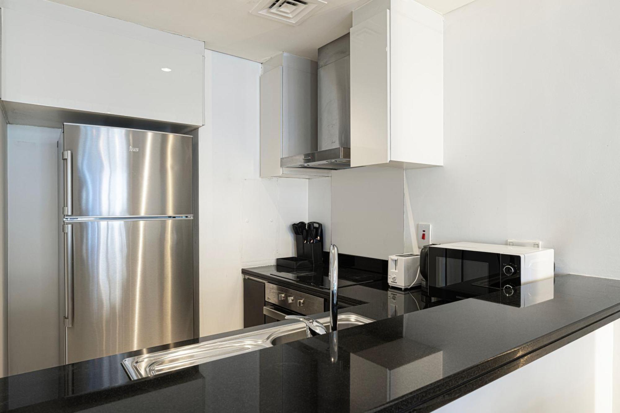 Luxe Sea View High Floor 1 Bedroom In Marina By Maxx Value Homes Apartment