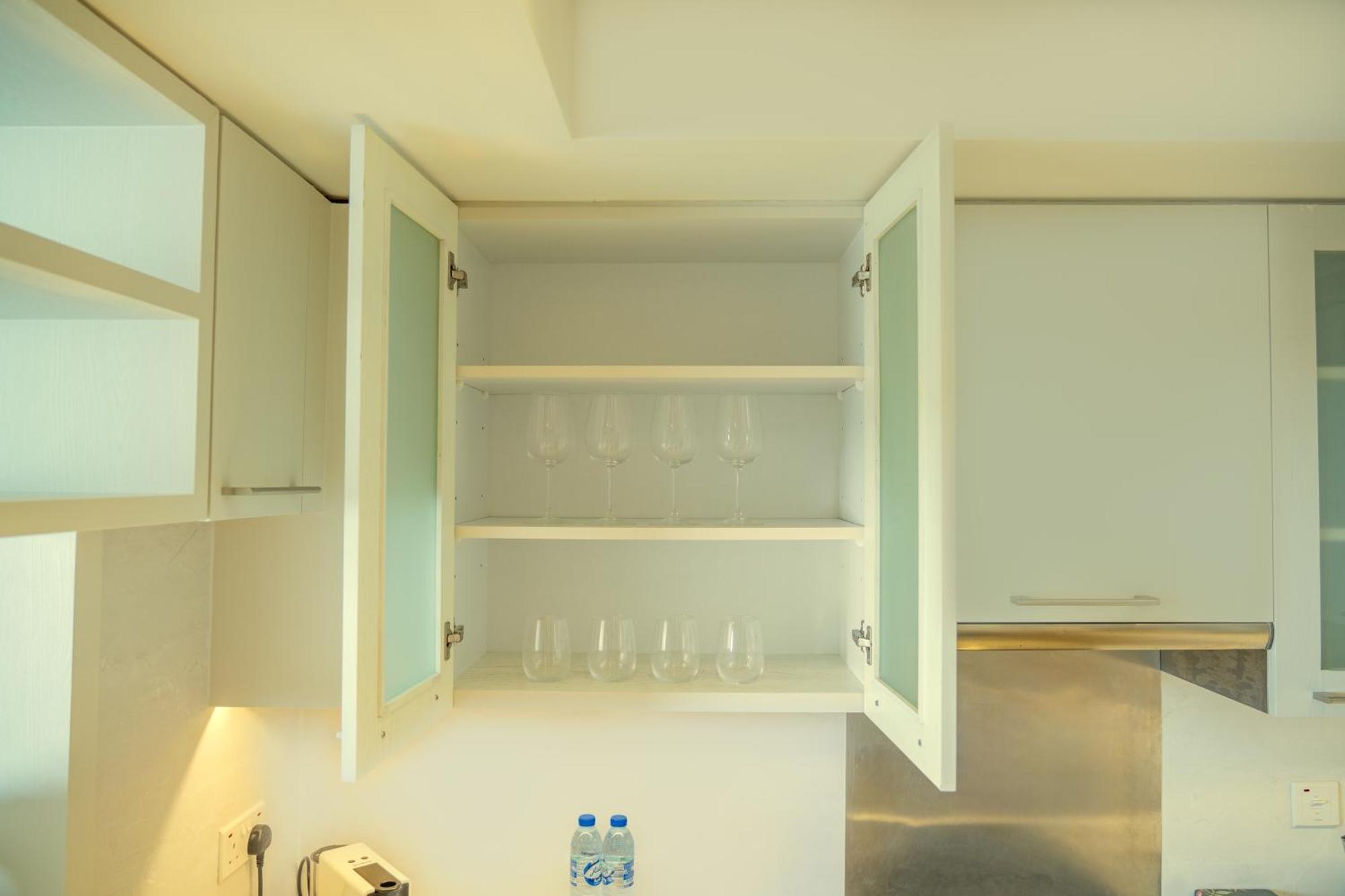Downtown Oasis Luxury One-bed In Downtown Apartment *