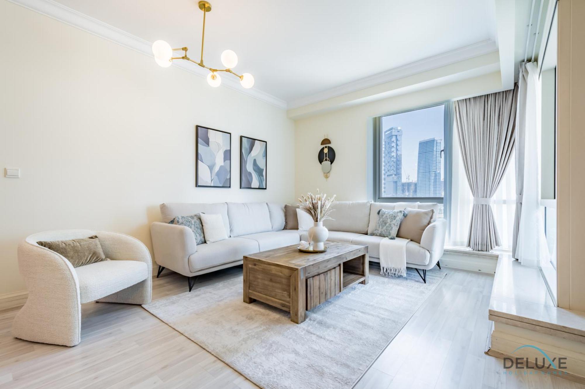 Spacious 2br At Murjan Emaar Six Towers Marina By Deluxe Homes Apartment