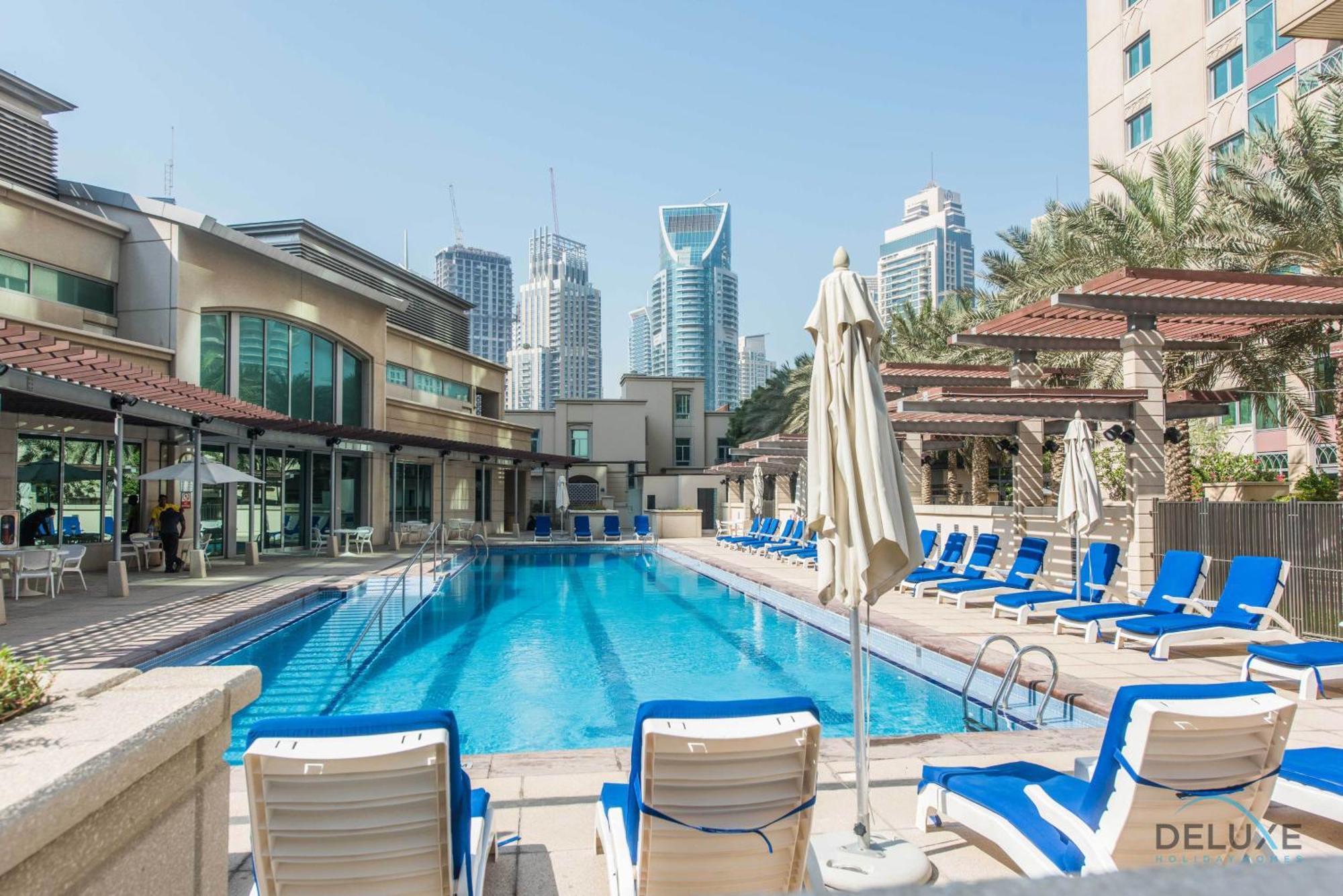 Apartment Spacious 2br At Murjan Emaar Six Towers Marina By Deluxe Homes *
