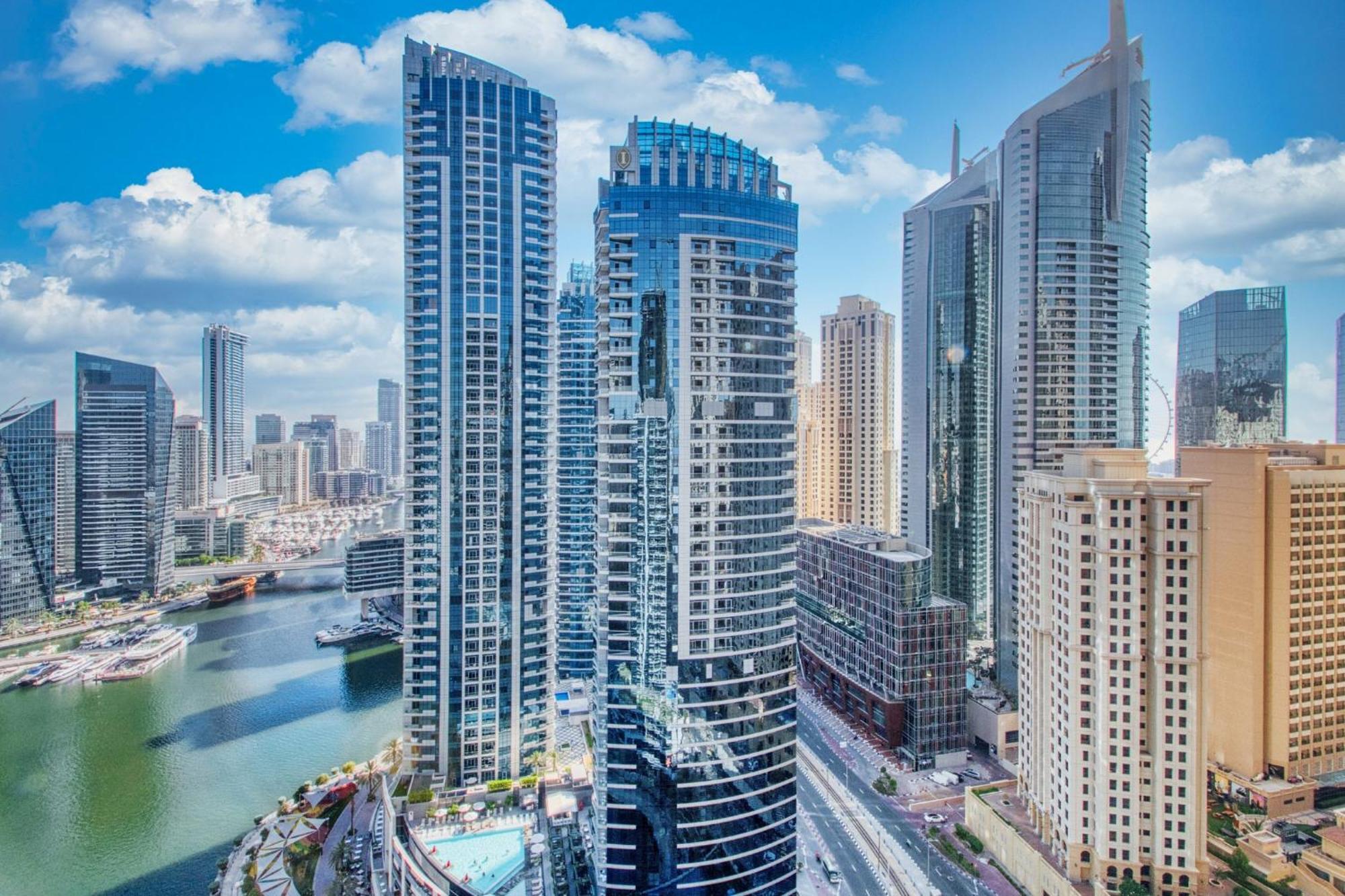 Iconic 2br With Marina Views Apartment *