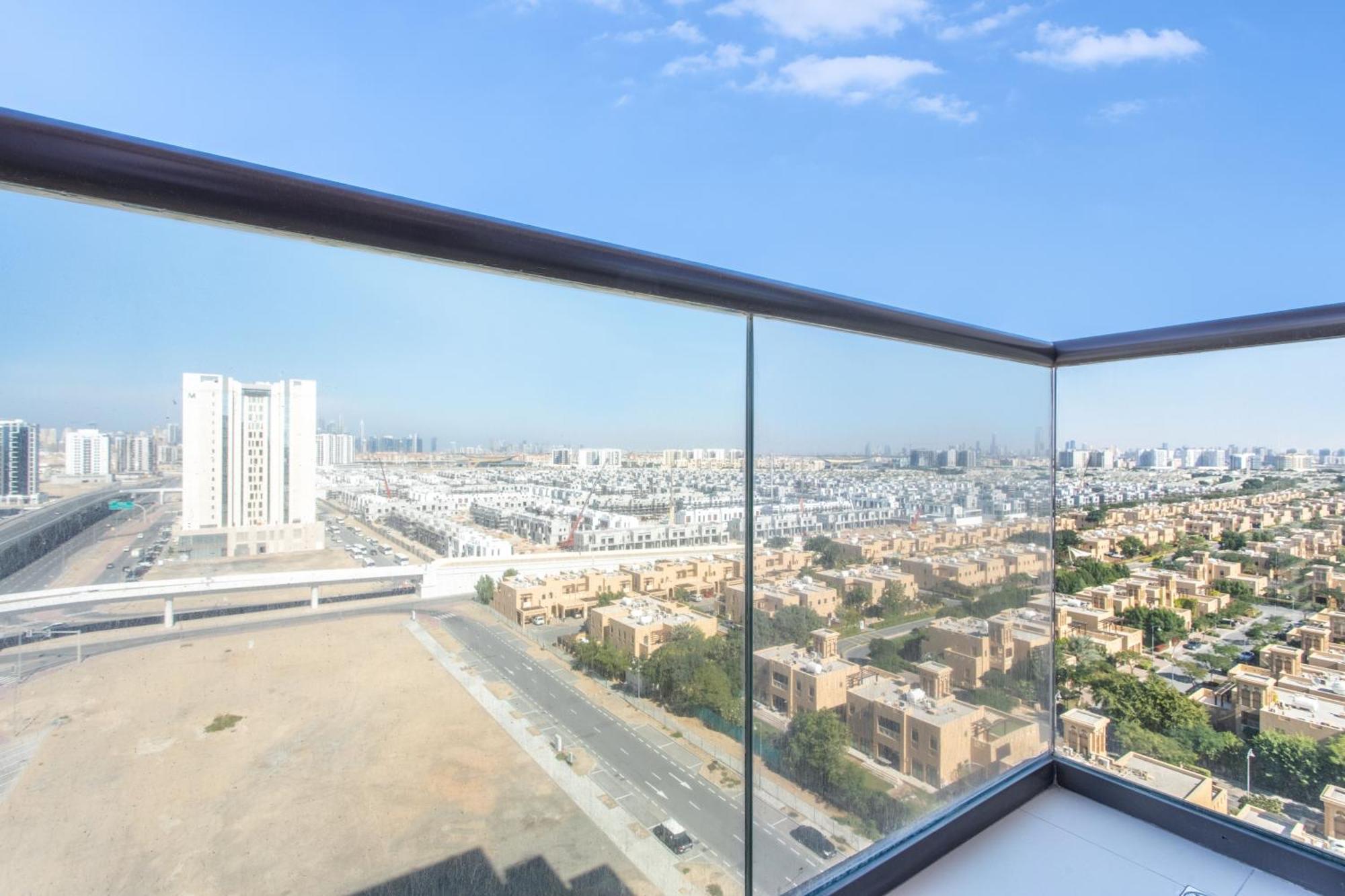 Icon Casa Living - Super Loft West Tower Apartment Dubai