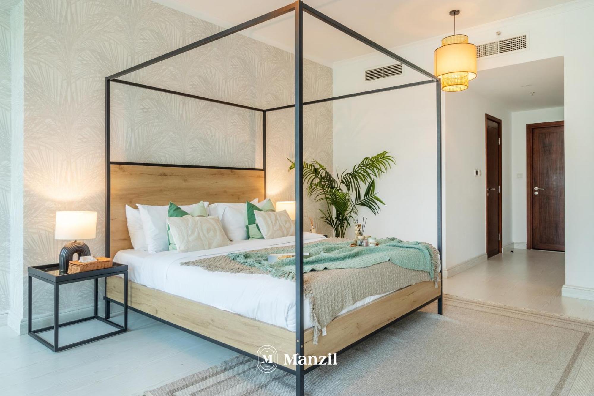 Manzil - Luxury 3br W/ Maid Room, Full Burj & Fountain View Dubai