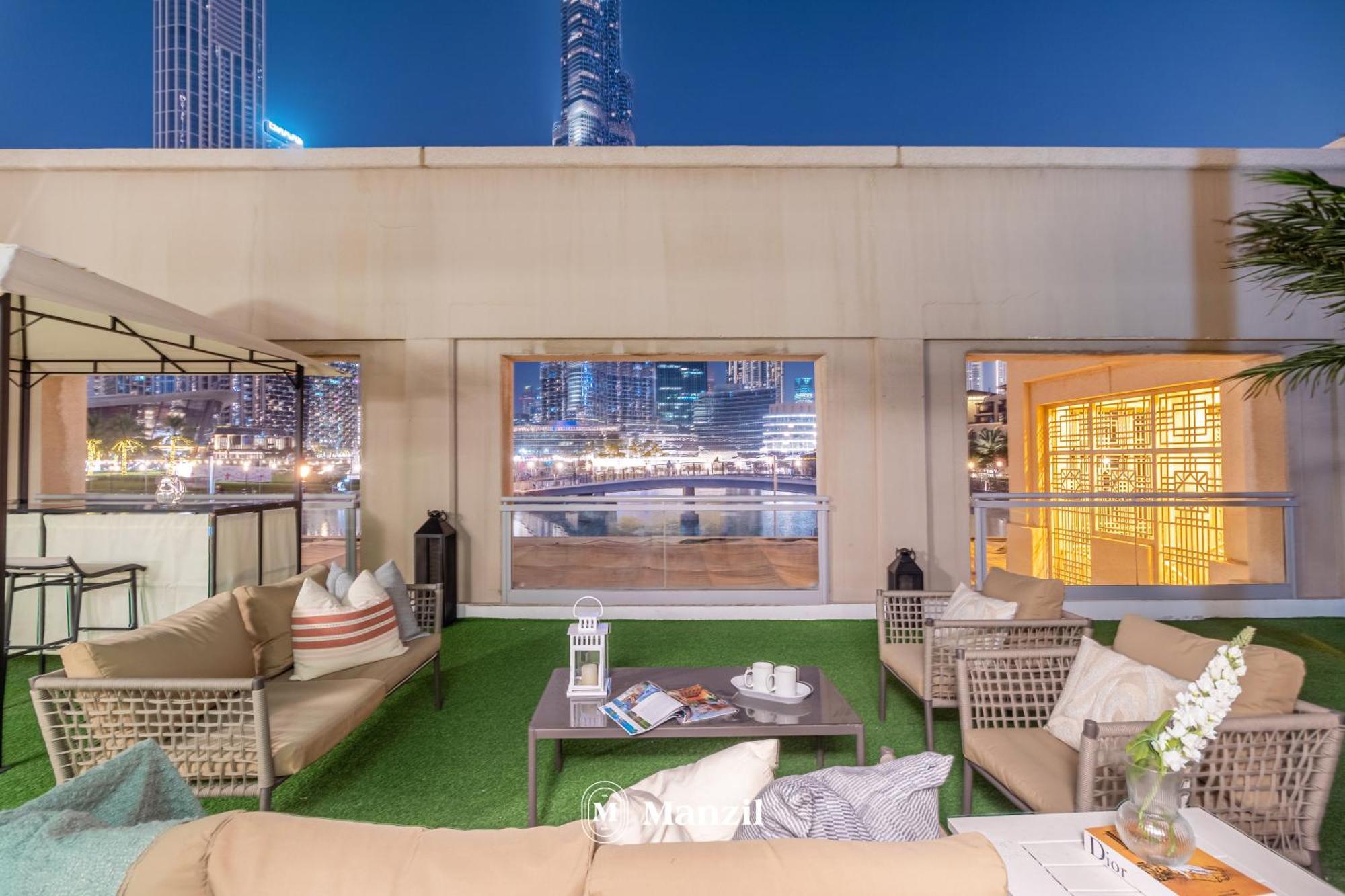 Manzil - Luxury 3br W/ Maid Room, Full Burj & Fountain View Villa Dubai