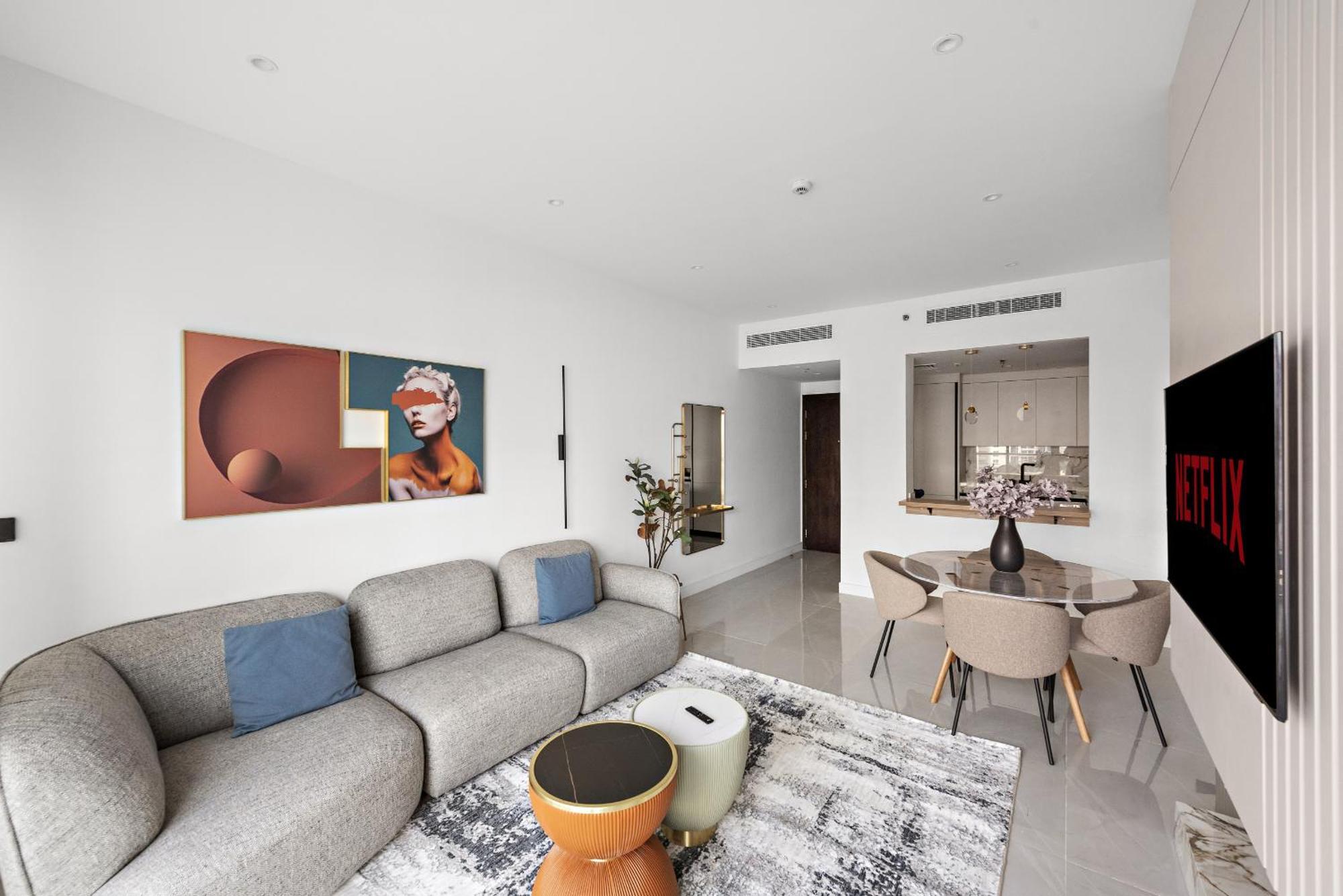 Vayk - Fully Upgraded One Bedroom In Marina Apartment Dubai
