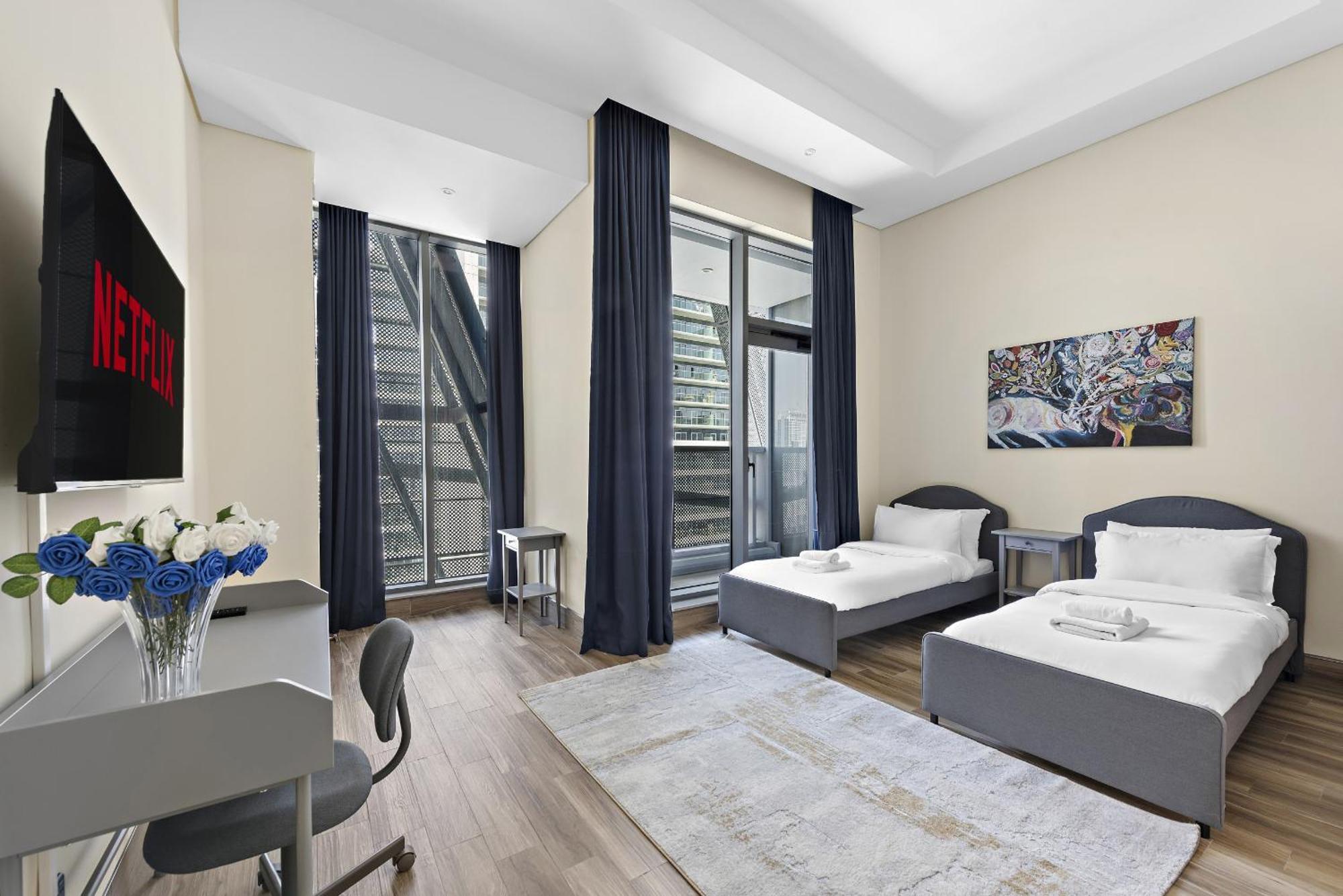 Vayk - Modern Building Spacious 2bd Apartment