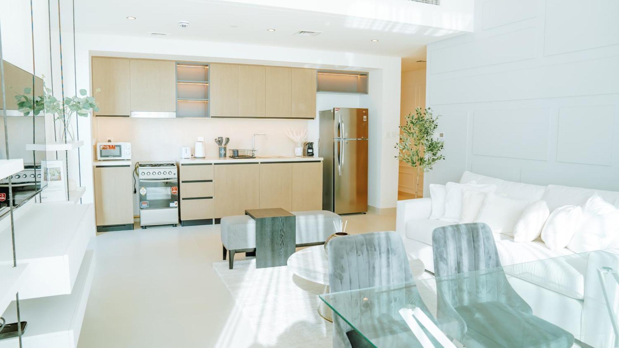 Modern 2br Near Mall & Burj Khalif Holiday home