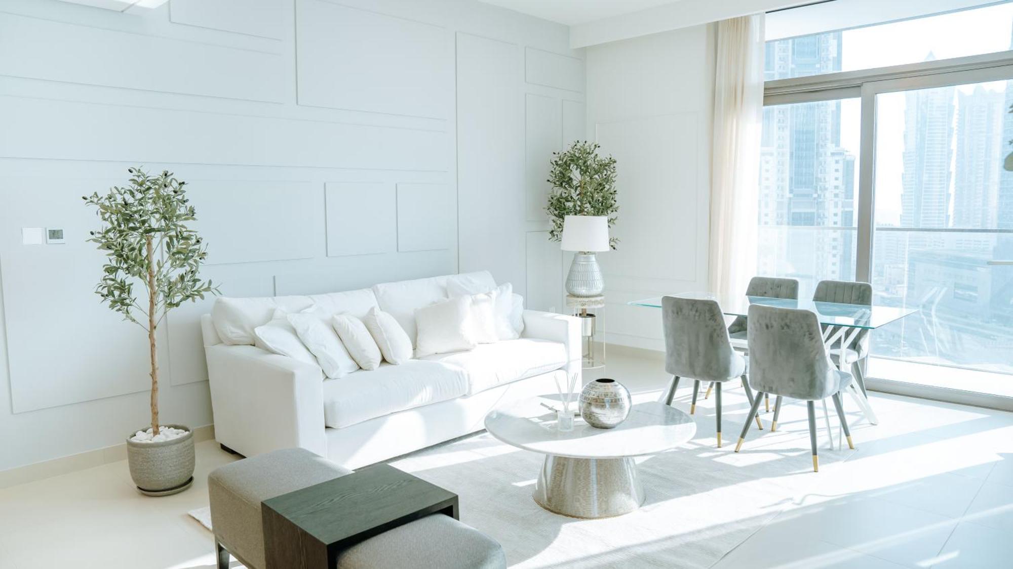 Modern 2br Near Mall & Burj Khalif Holiday home Dubai